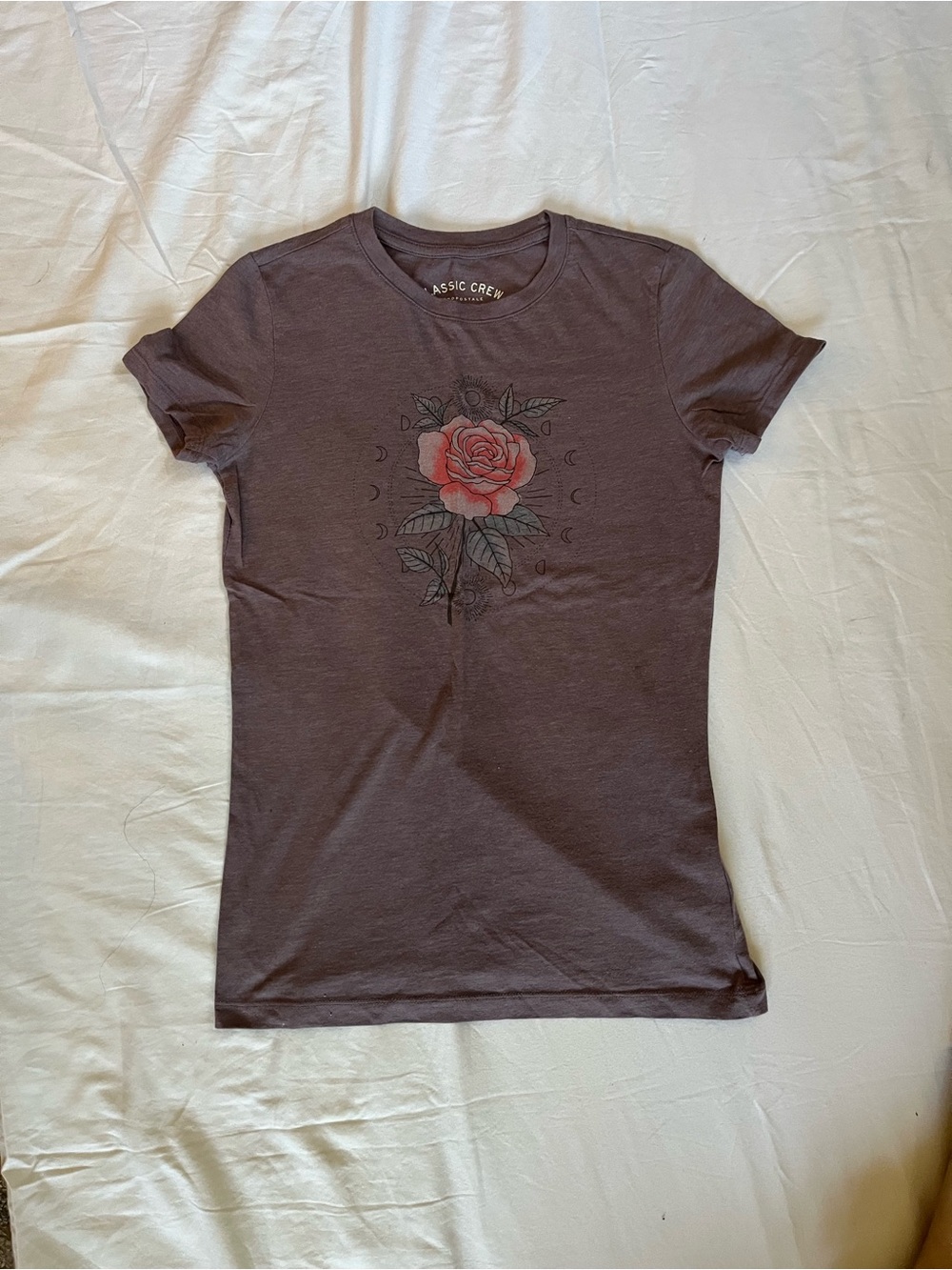 Aeropostale Purple Short Sleeve Tee with Rose Graphic